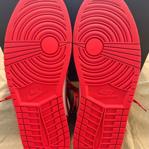 🔥 Brand New Air Jordan 1 Mid SE – Men’s Size 12 🔥 - Picture 9 of 12